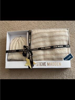 Steve Madden Cream Ribbed Beanie and Matching Scarf Gift Set
